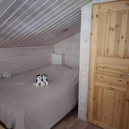 Star, 2 X Allround Pass, Linen&towels, E-car Char-ger, Final Clea-ning, Included! *