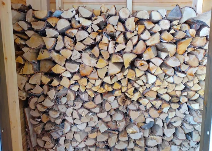 Star, 2 X Allround Pass, Linen&towels, E-car Char-ger, Final Clea-ning, Included! * רוקה